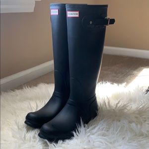 Tall Hunter Boot in Black